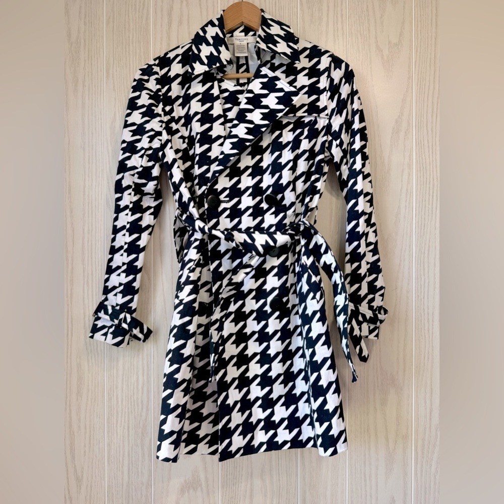 Vertigo Paris Women’s Black & White Houndstooth Belted Trench Coat Size S